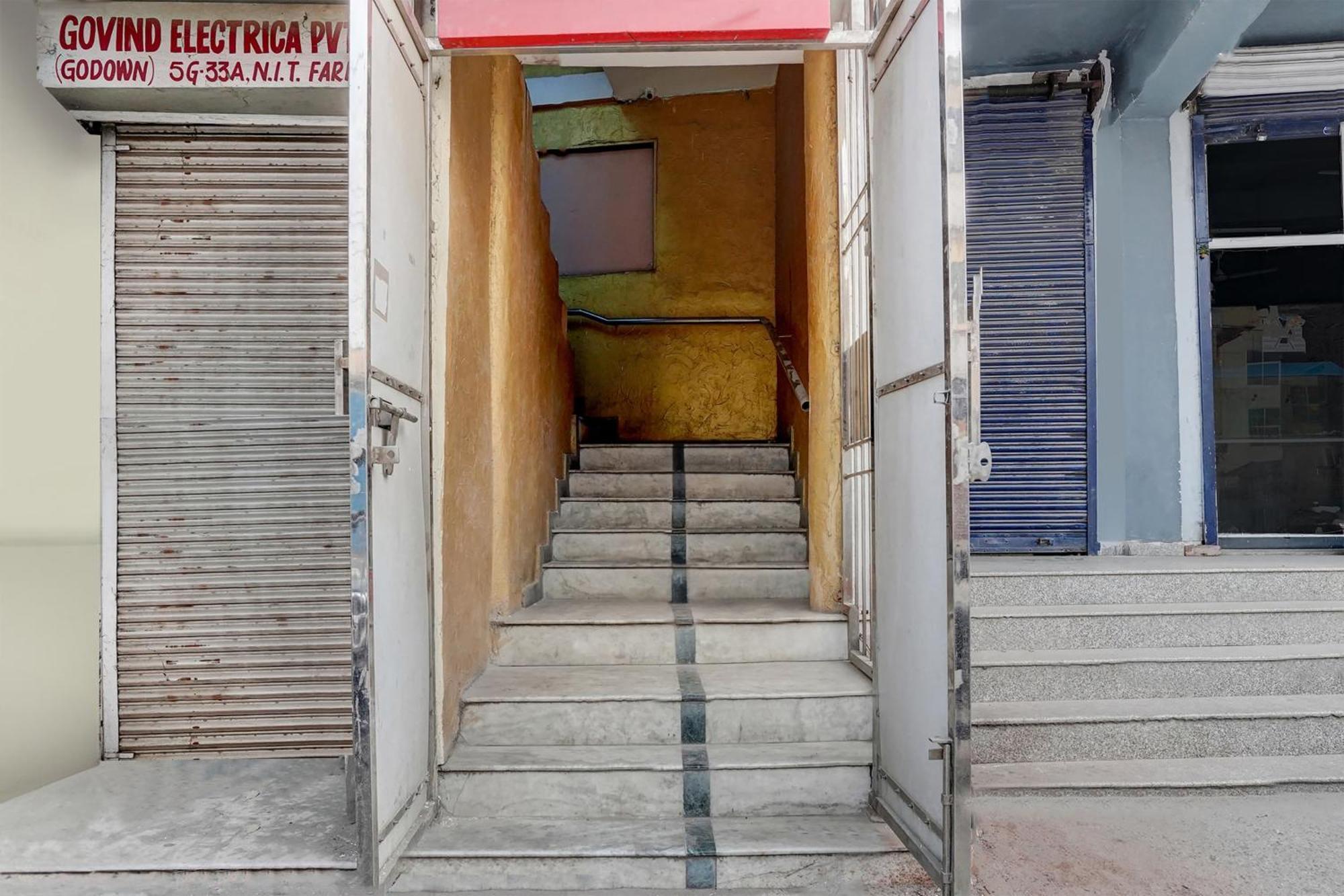 Super Hotel O Bg Hotel Faridabad Exterior foto